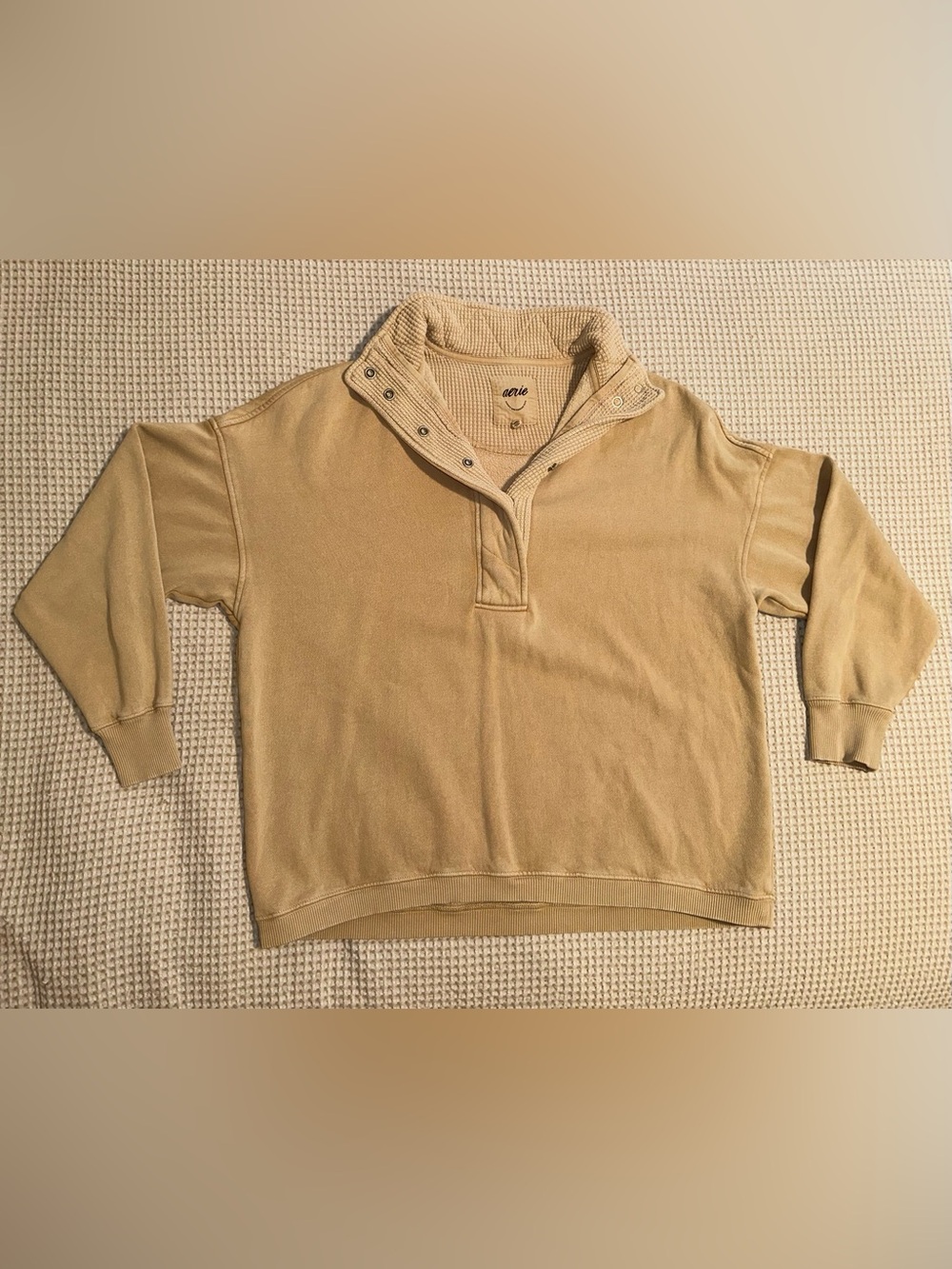 aerie Kids Tan Snap-Front Short Sleeve Pullover